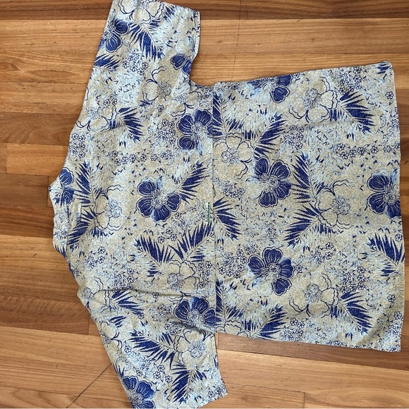 Ex Officio Buzz Off Insect Shield short sleeve button down. Floral. Fishing. EUC - Picture 5 of 10